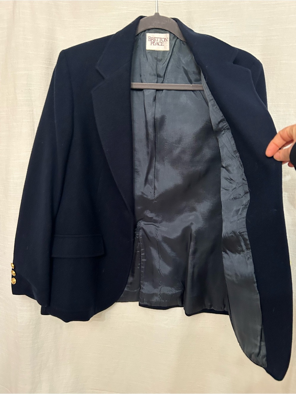 Vintage Bretton Place Women's Navy 100% Wool Blazer with Gold Buttons - Picture 6 of 9